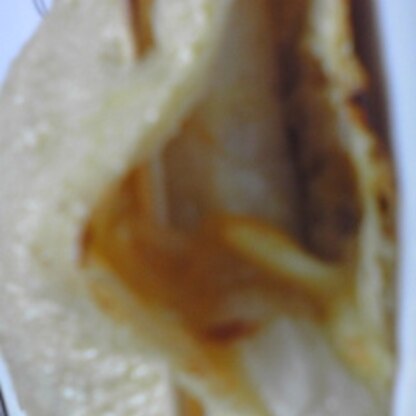 写真ピンボケですみません（涙）お正月のお餅が残っていて、作りました！夫に大ウケ！！夫は納豆をあまり食べないので、これだと食べてくれるので嬉しい！